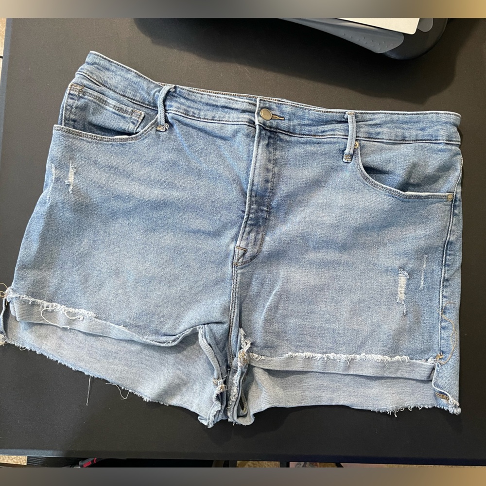Good American Light Blue Denim Shorts